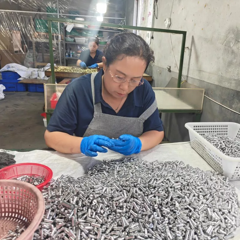Какви проверки на качеството използва Tuoyuan Metal за обработка на метал?